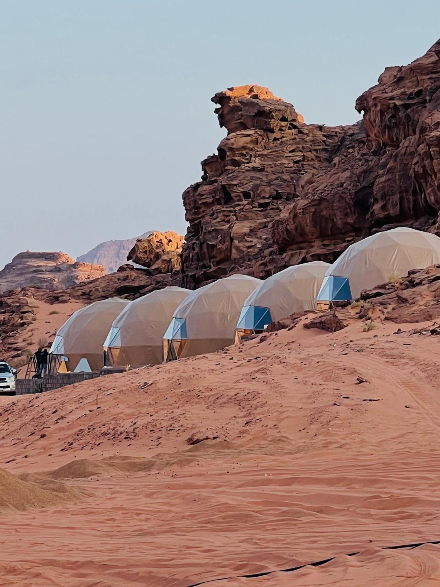 Maraheb Luxury Camp Hotel Вади Рум Екстериор снимка